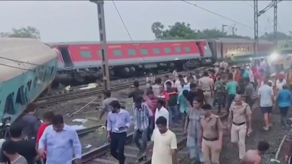 India train crash that killed nearly 300 under investigation