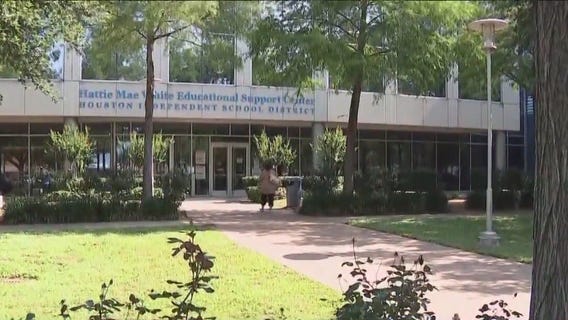 HISD Superintendent announces reorganization of Central Office