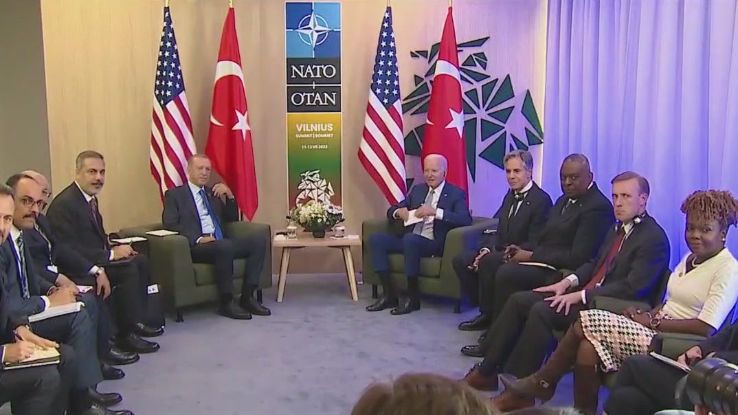 NATO discusses possible admission of Ukraine