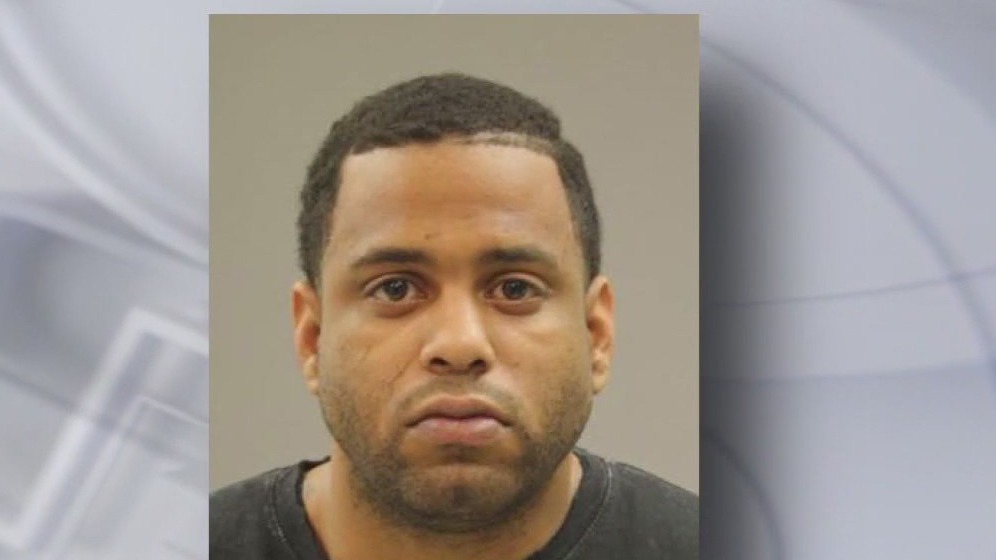 $15,000 reward offered for info on fugitive pimp