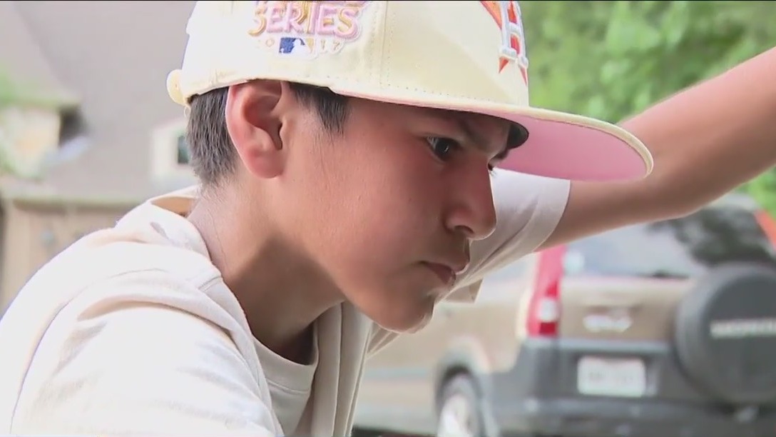 'Garbage Kid's' business booming in Houston