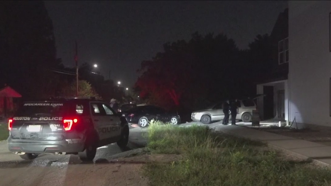 Construction worker killed at Houston jobsite