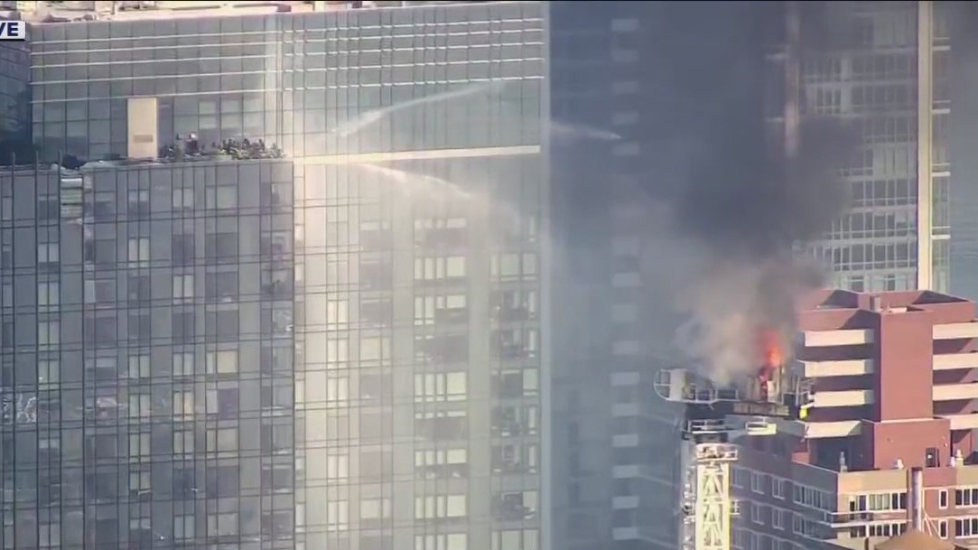 Crane fire in New York causes concern