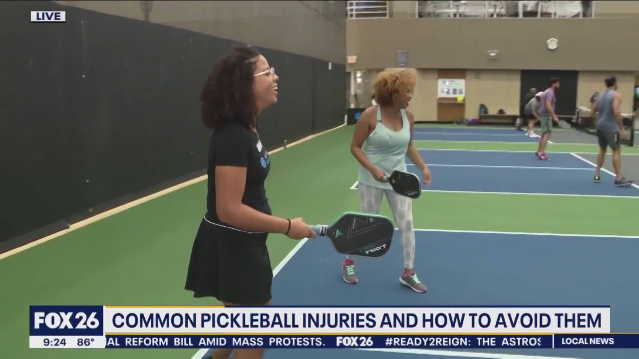 How to avoid common pickleball injuries