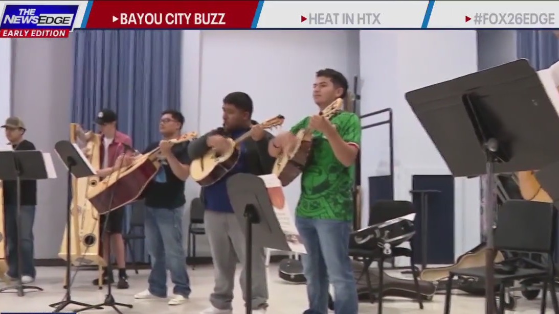 Mariachi Festival partying into Houston