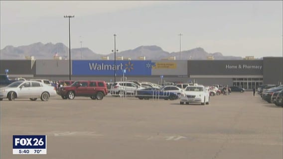 Walmart to close on Thanksgiving