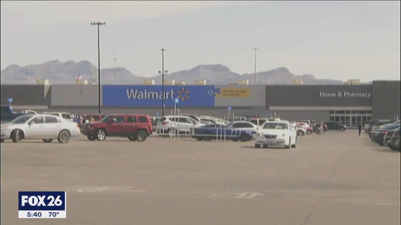 Walmart to close on Thanksgiving