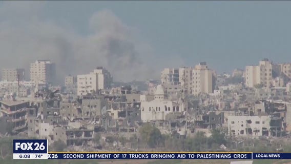 More aid in Gaza as Israel ramps up airstrikes
