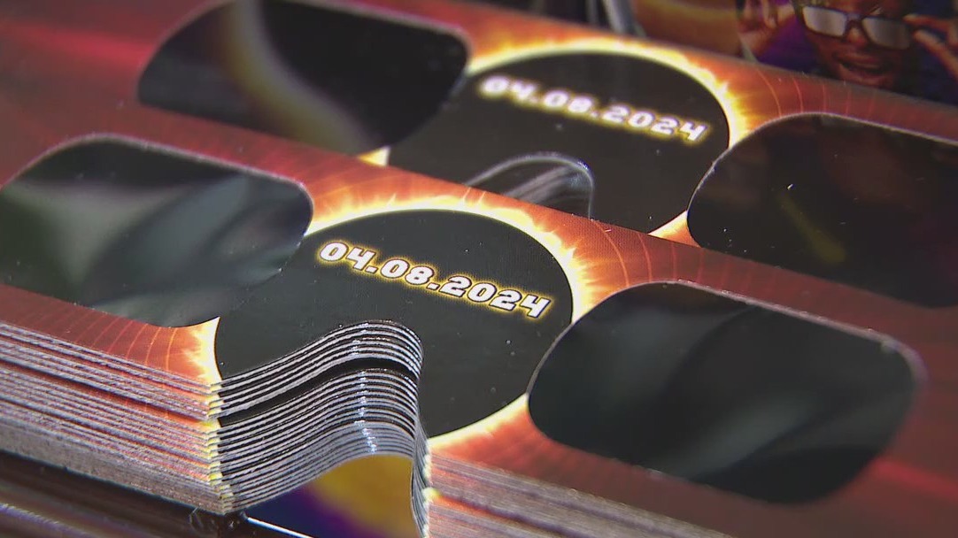 Solar eclipse glasses: What to look for