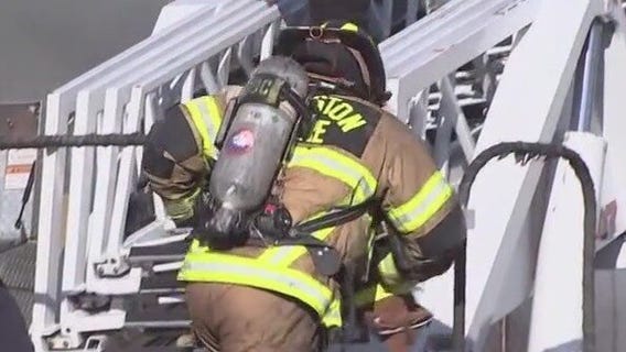 Houston leaders probe $830M firefighters' contract