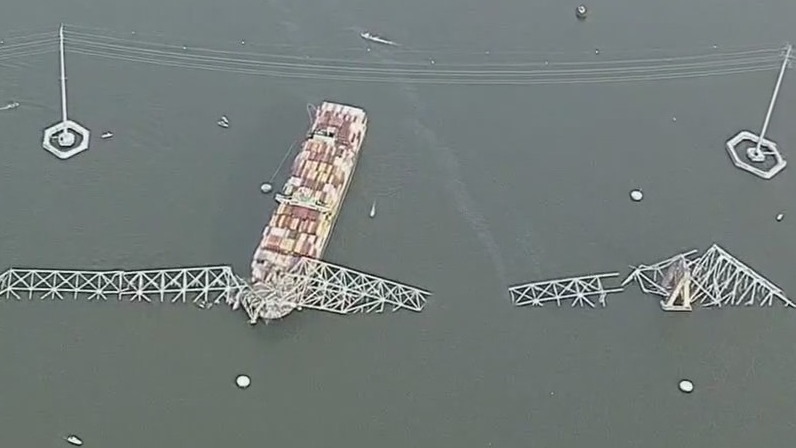 Rescue crews searching river after bridge collapsed