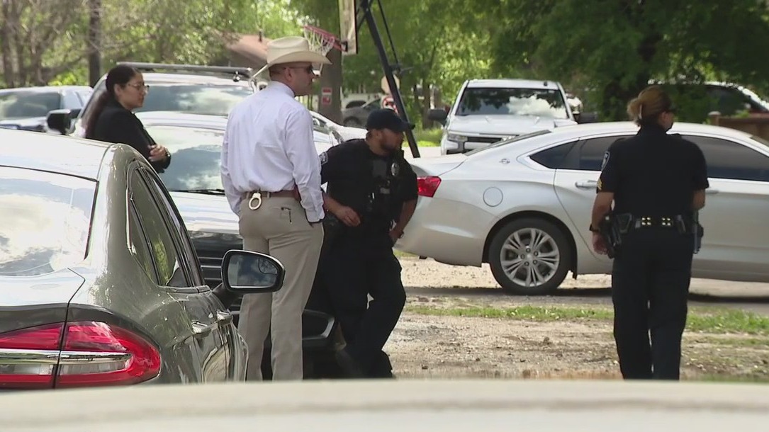 2 men killed at Jacinto City birthday party