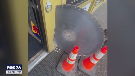 Caught-on-camera: Saw blade barely misses man