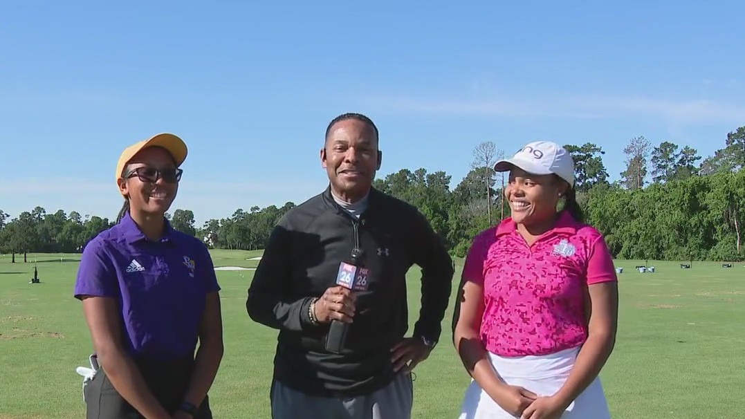 Golfers at Chevron Sports Authority Foundation Golf Classic