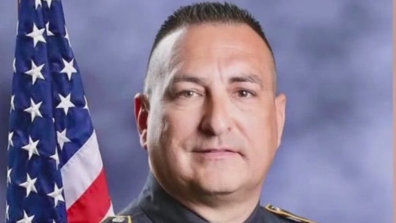 Deputy struck while assisting with traffic stop