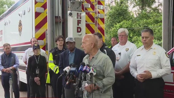 Houston prepares for rising water in Kingwood