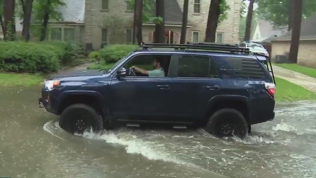 Kingwood area residents worried about high water