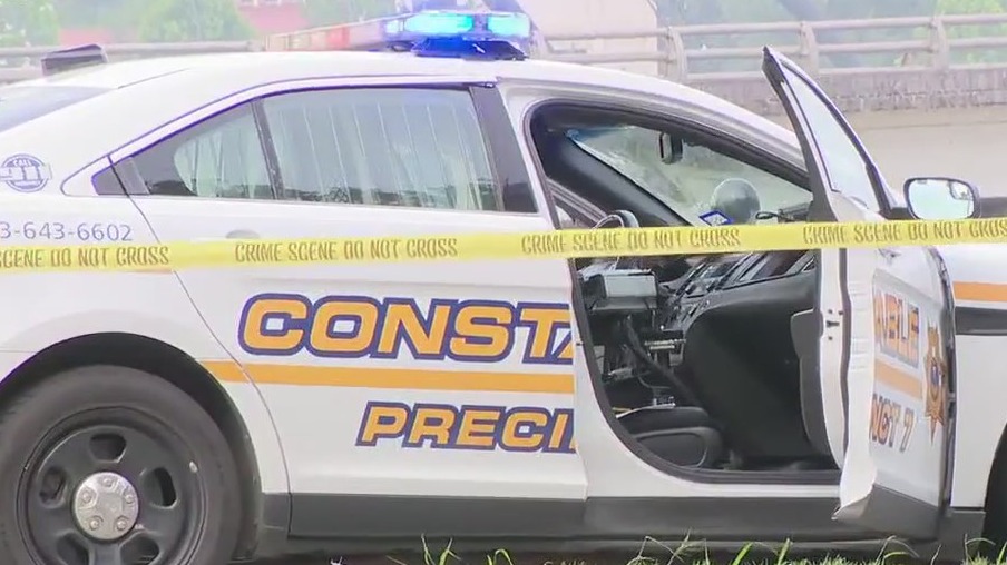 Manhunt for suspect accused of killing girlfriend