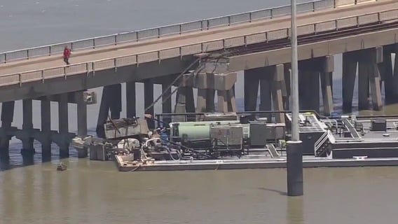 Tracking Pelican Island bridge collapse