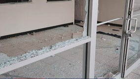 Houston strip mall plagues with vandalism