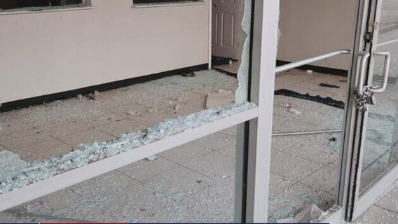 Houston strip mall plagues with vandalism
