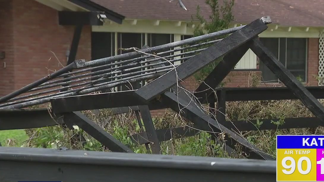 Waller County family on day 5 without power, water