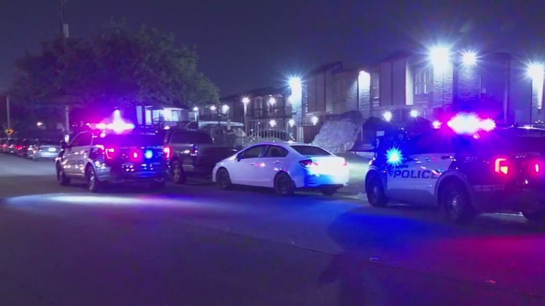 Houston shooting, chase ends with 3 in custody