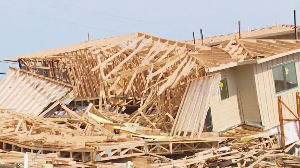 Houston weather: Worker killed after homes collapse