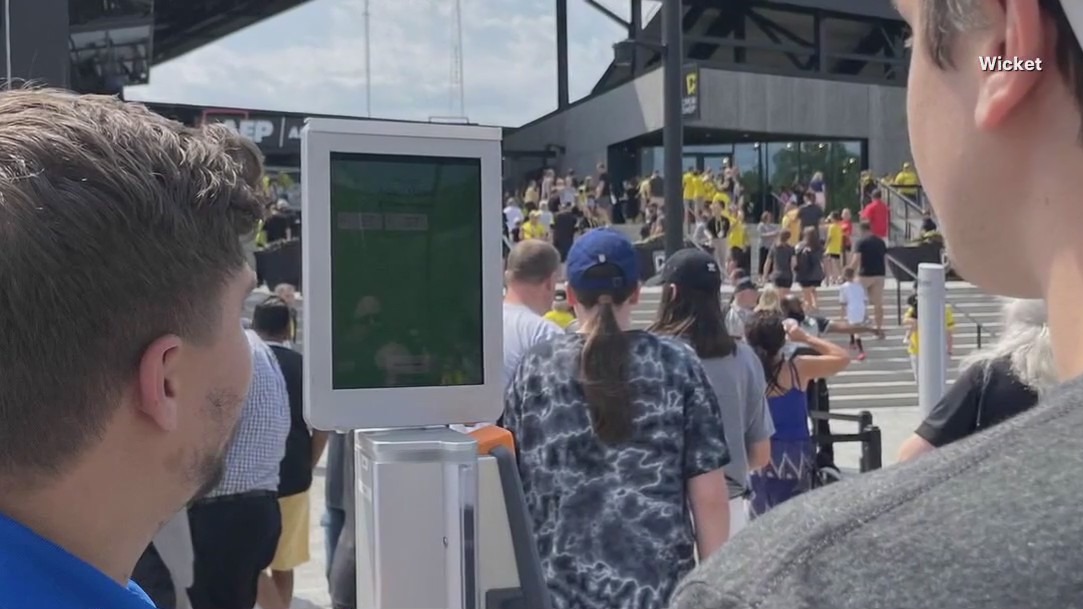 Facial recognition at AT&T stadium: What?s behind it?