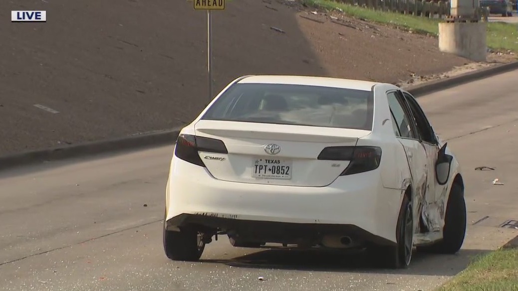 Police chase ends in deadly crash on I-45