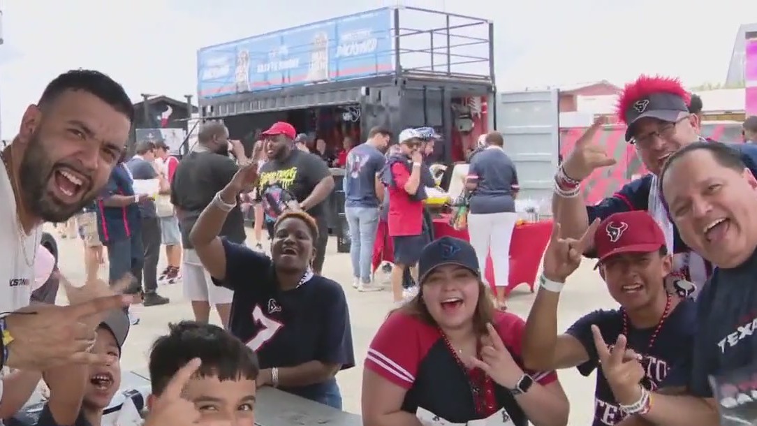 Houston Texans player Jaylen Pitre talks one-on-one with FOX 26