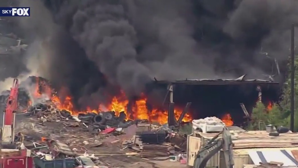 Large fire at Harris County recycling facility