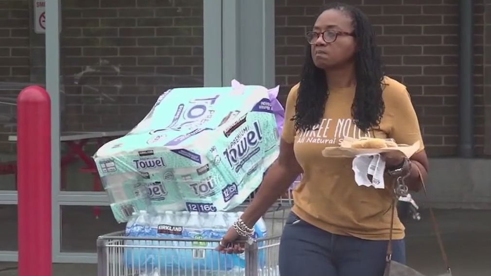 New Orleans brace for Francine's arrival