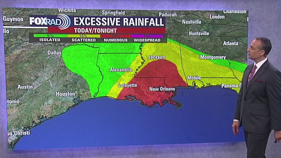 Hurricane Francine's impact: Winds & surge updates