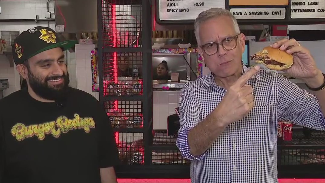 National Cheeseburger Day at Burger Bodega