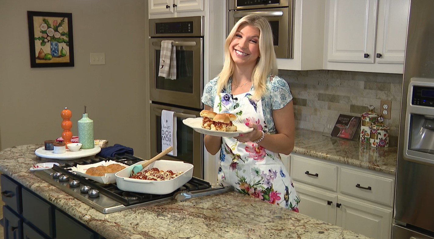 How to make Chicken Parmesan Meatball Sliders