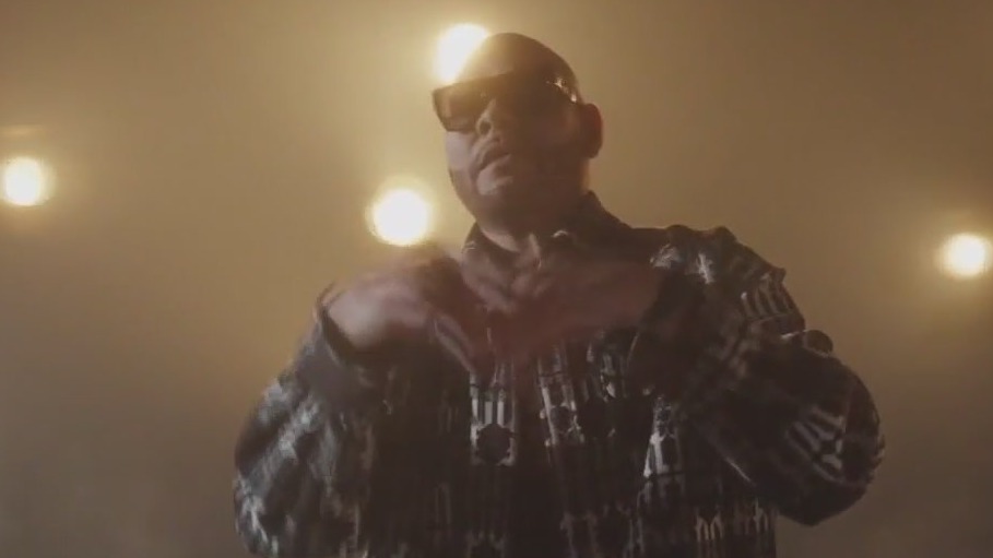 Backstage with "Fat Joe Talks"