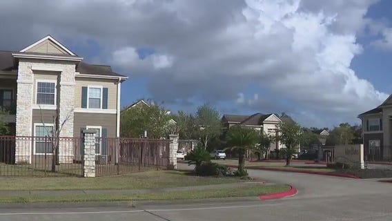 Lake Jackson apartment complex owes thousands for water, sewer services