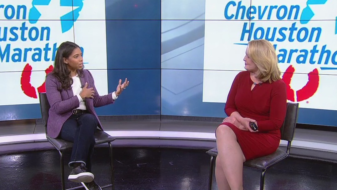 Woman set to run in marathon after being injured in a motorcycle wreck