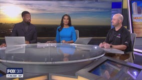 Runners are prepping for the chilly temps at the Chevron Houston Marathon