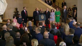 Pres. Trump surprised to see Gov. Greg Abbott in crowd