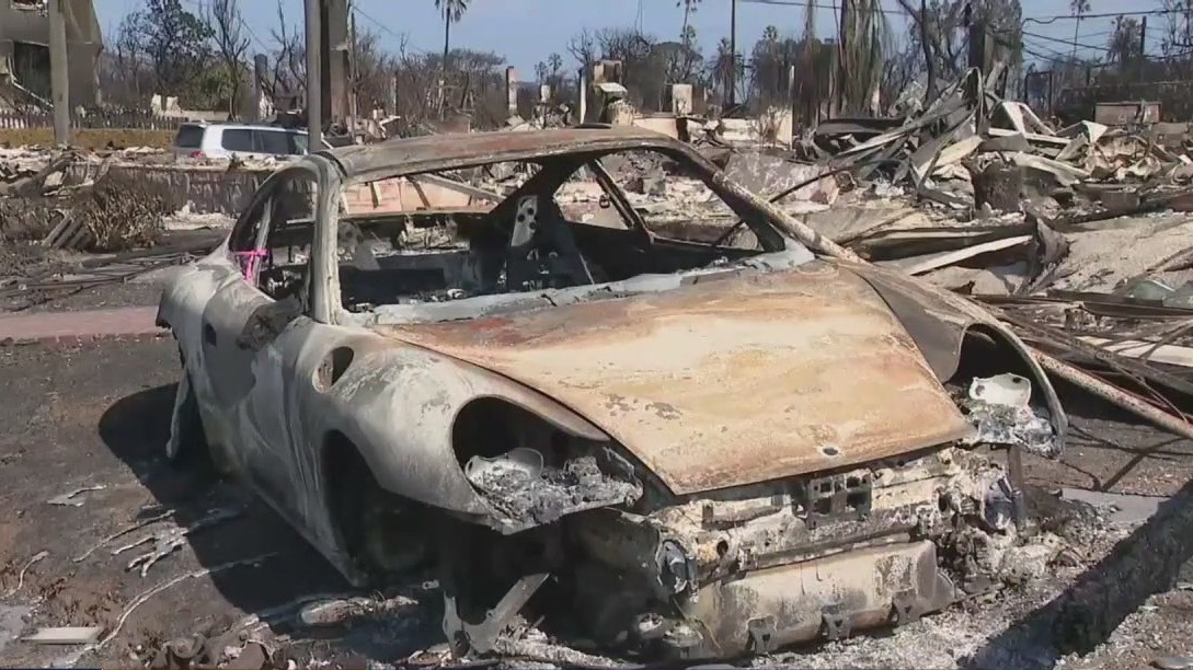 LA County fires scares with toxic debris