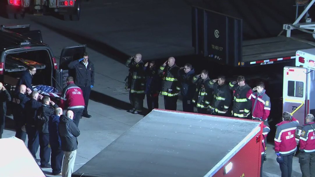 DC plane crash update: 28 bodies recovered