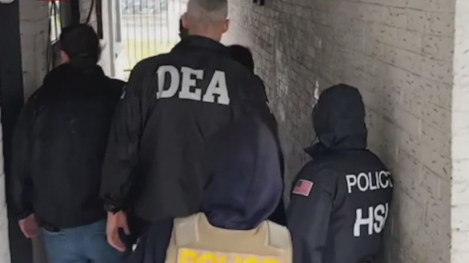 ICE officers getting backup from DEA
