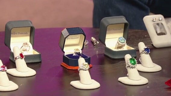 Diamond Talk! | Chattin' With Chelsea