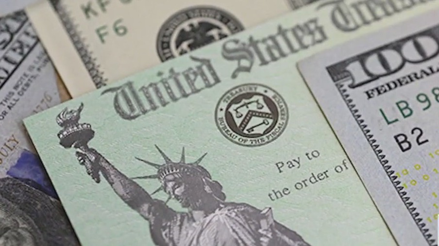 DOGE: Trump supports idea of Musk's team giving federal cut savings to citizens