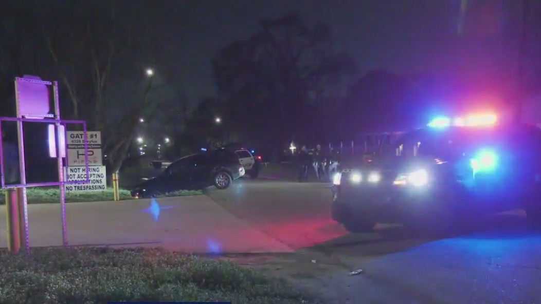 Rideshare driver killed during robbery in Houston