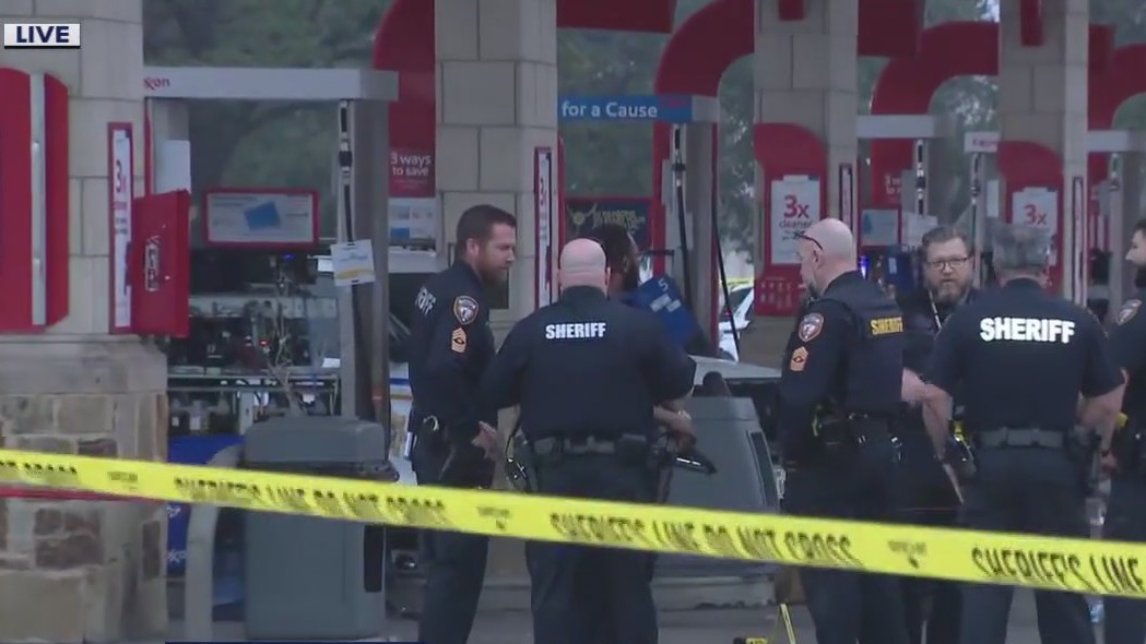 Suspect killed in Harris County deputy shooting