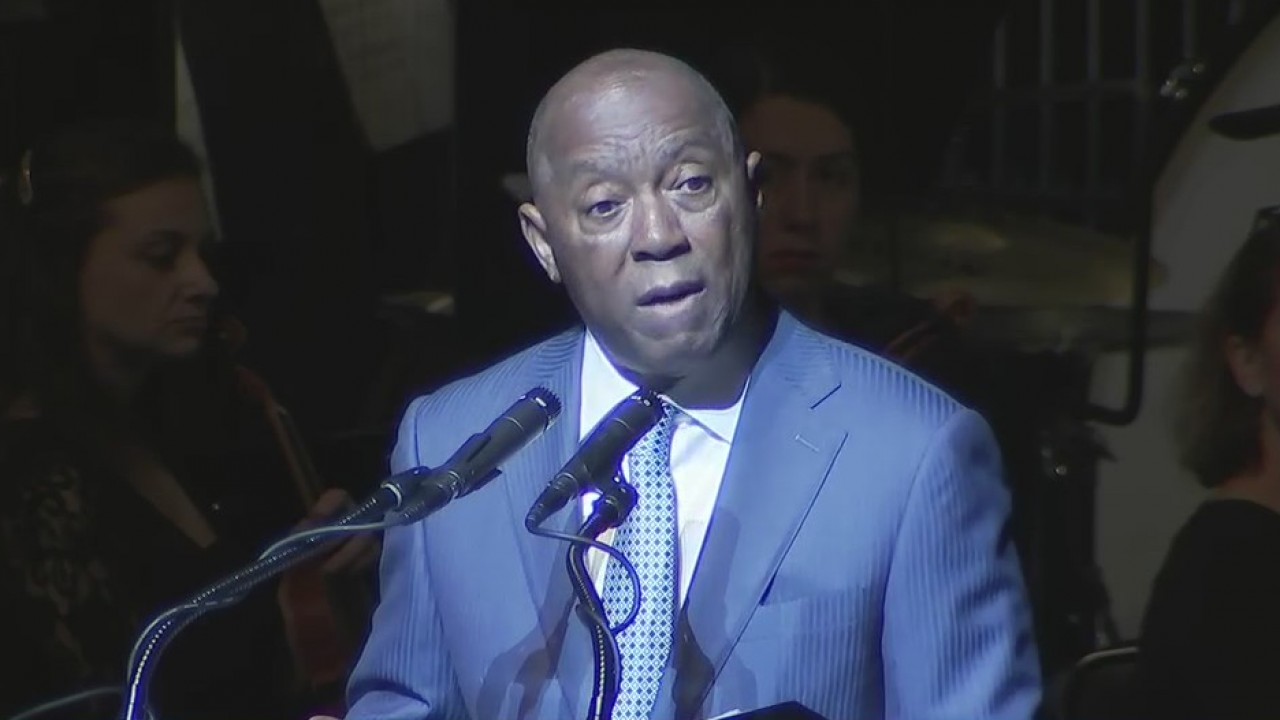 Mayor Sylvester Turner sworn into office (2020)