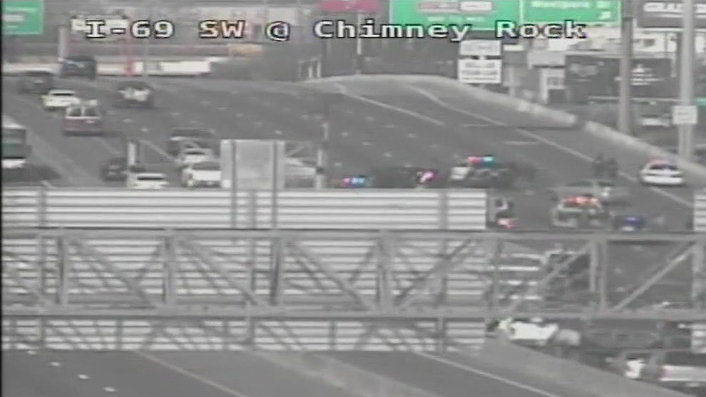 Houston: Southwest Freeway crash kills 18-year-old; one driver wanted